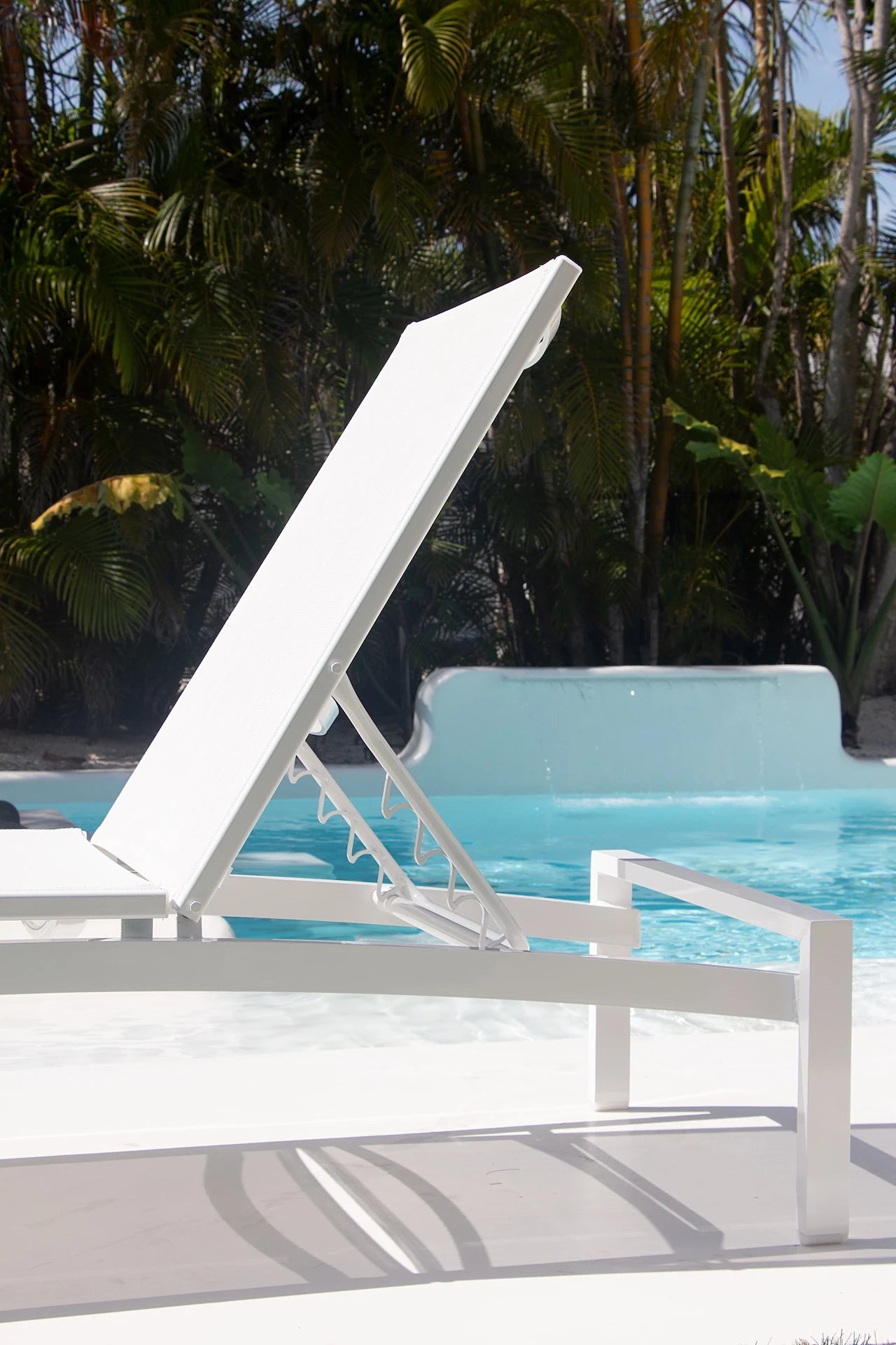 SD160 16-inch Sling Chaise Lounge