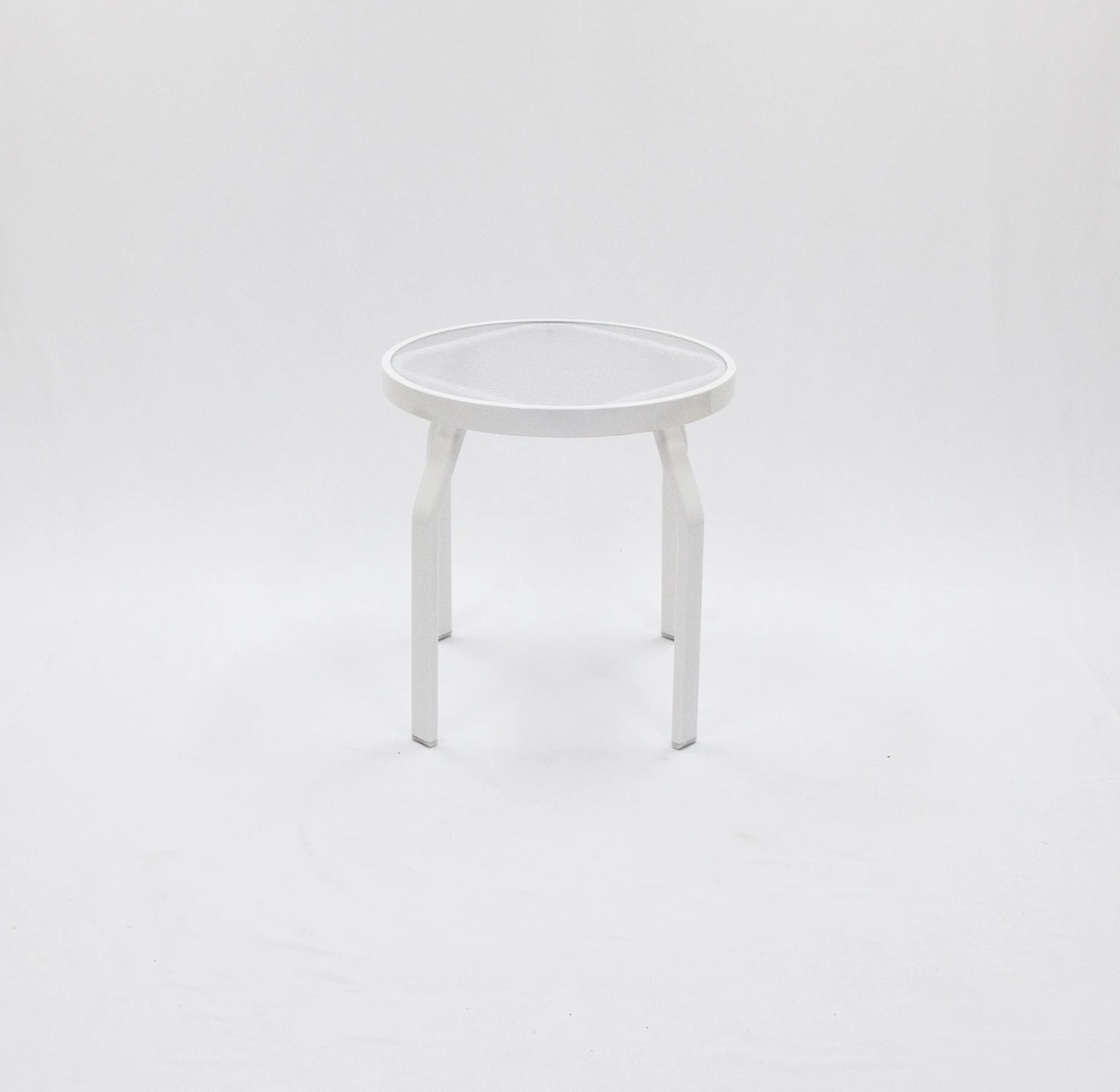 AR18 Acrylic 18-inch Side Table
