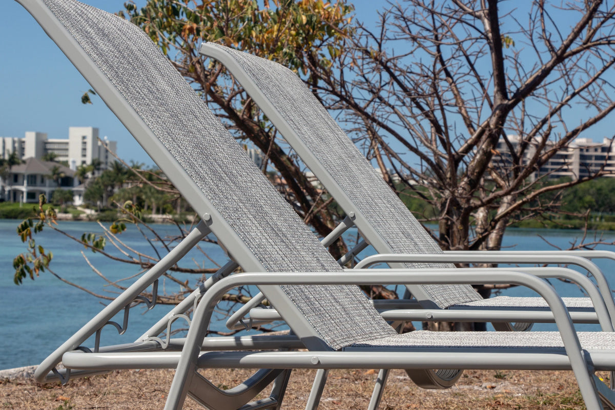SCR165 16-inch Sling Lounge